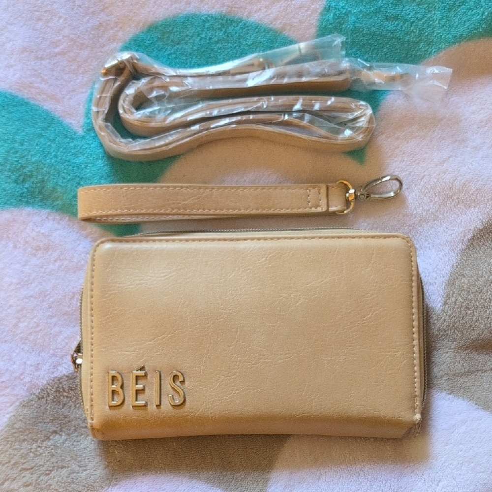 Beis- THE TRAVEL WALLET IN BEIGE